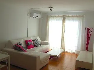Es Cantó